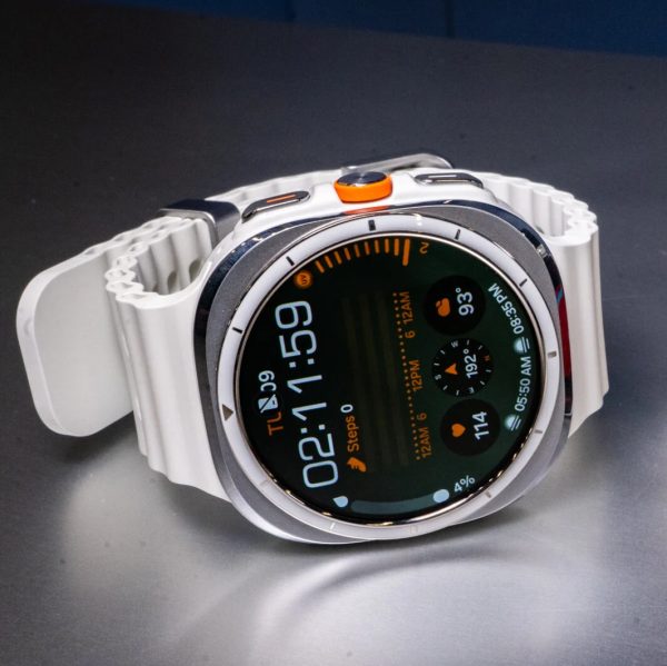 Galaxy Watch 7 Ultra Titanium New Design Smartwatch AA Silver - Image 2